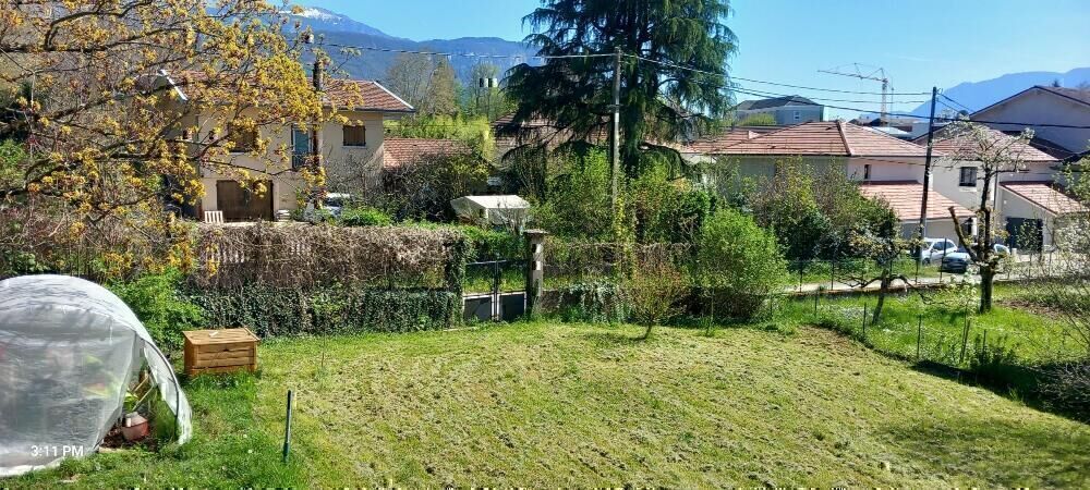 Terrain Voiron 580m2 Terrain Voiron 38500 de  pieces - 175.000 €