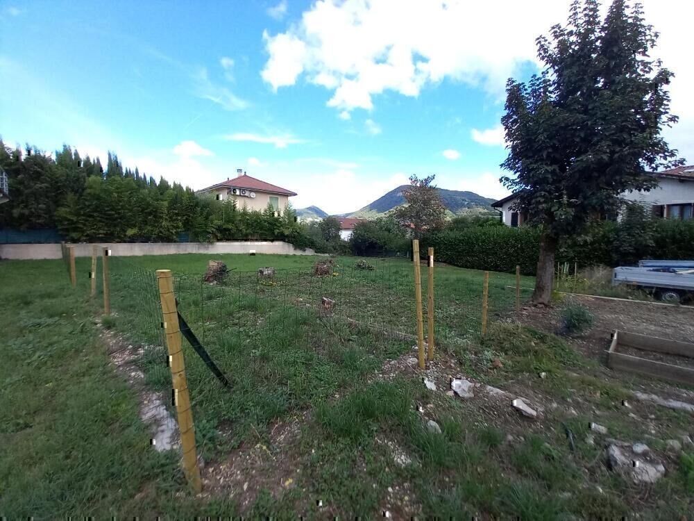 Terrain Voiron 590m2 Terrain Voiron 38500 de  pieces - 145.000 €