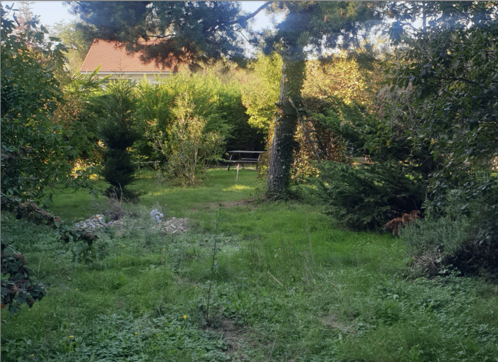 terrain Moirans Terrain Moirans 38430 de  pieces - 130.000 €